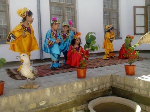 Июнь (Международный День защиты детей 1 июня был отпразднован в Бухарском музее-заповеднике)