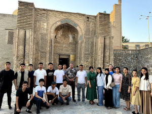 18-may Xalqaro muzeylar kuni munosabati bilan "Gilamboflik tarixi" mavzusida davra suhbatlari tashkil qilindi